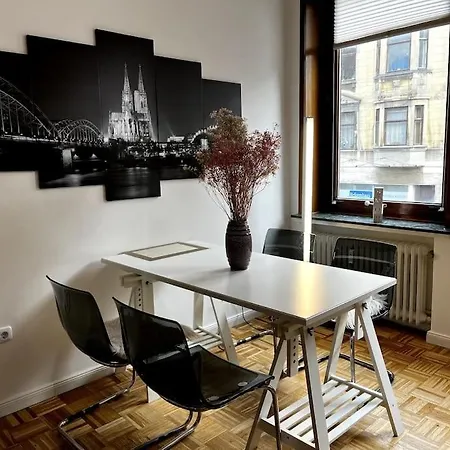 Exklusive Mitten Im Schoensten Viertel *