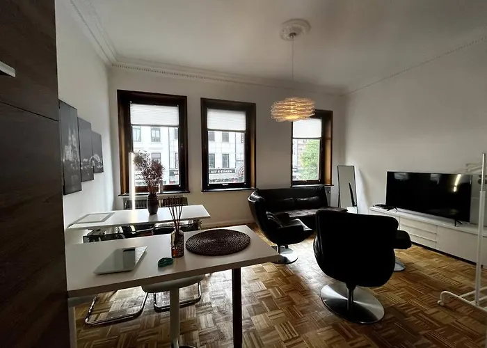 Exklusive Mitten Im Schoensten Viertel Lägenhet *